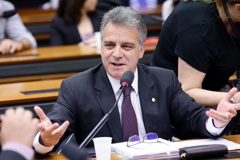 Abramo: proposta tem como objetivo conter a atuação de cambistas - (Foto: Michel Jesus/Câmara dos Deputados)