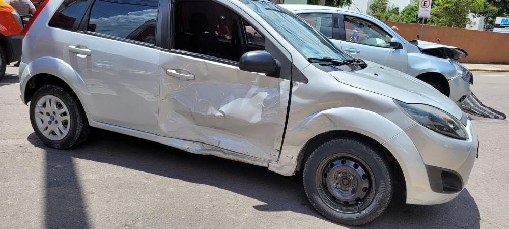 Mulheres ficam feridas em acidente no Centro de Bento Gonçalves