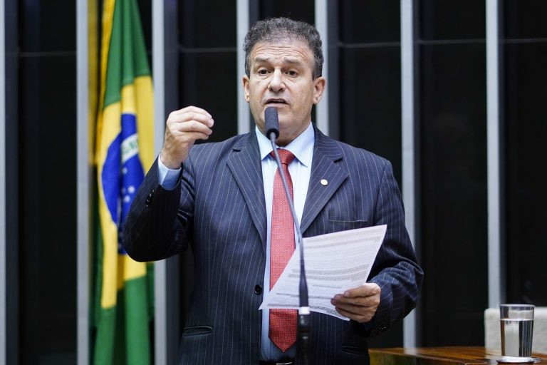 Deputado Pompeo de Mattos, autor da proposta - (Foto: Pablo Valadares/Câmara dos Deputados)