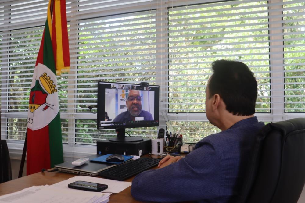 A reunião ocorreu de forma online nesta segunda-feira, 16. Crédito: Divulgação