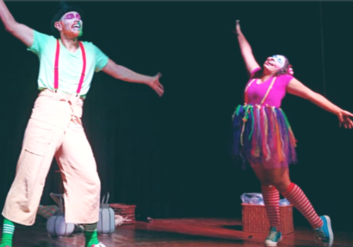 Cena do espetáculo 'Contando Histórias' - (Foto: divulgação)