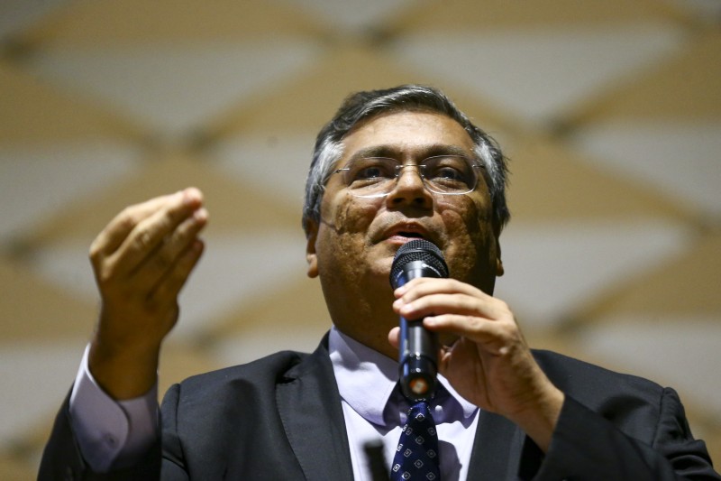 Flávio Dino apresenta Pacote da Democracia para Lula