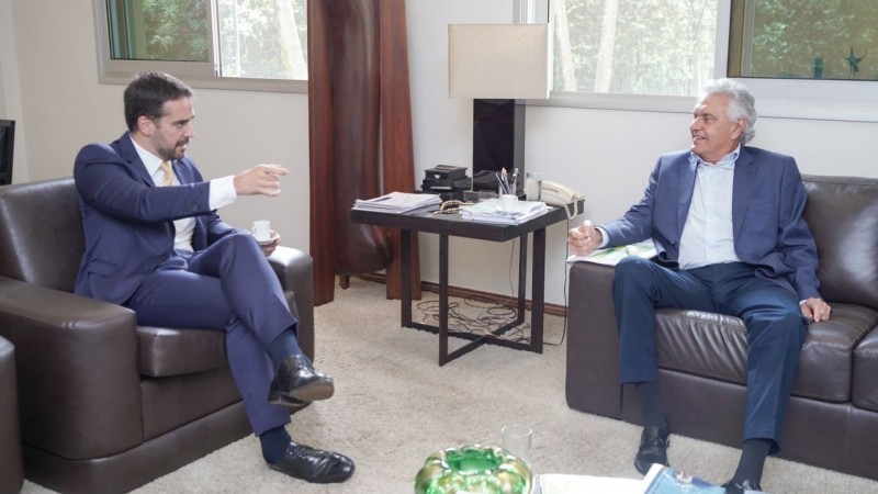 Leite conversou com Caiado sobre a importância de compensar os Estados pela redução do ICMS -Foto: Hegon Corrêa/Governo de Goiás
