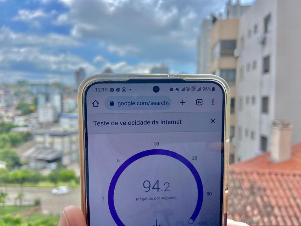 Melhor velocidade do 5G foi alcançada no Vale dos Vinhedos, mas em vários bairros da cidade já é possível alcançar uma velocidade muito boa de conexão - Foto: NB Notícias