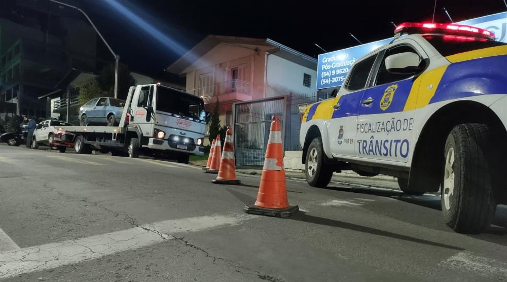 Operação Balada Segura flagra 13 motoristas embriagados em Bento Gonçalves