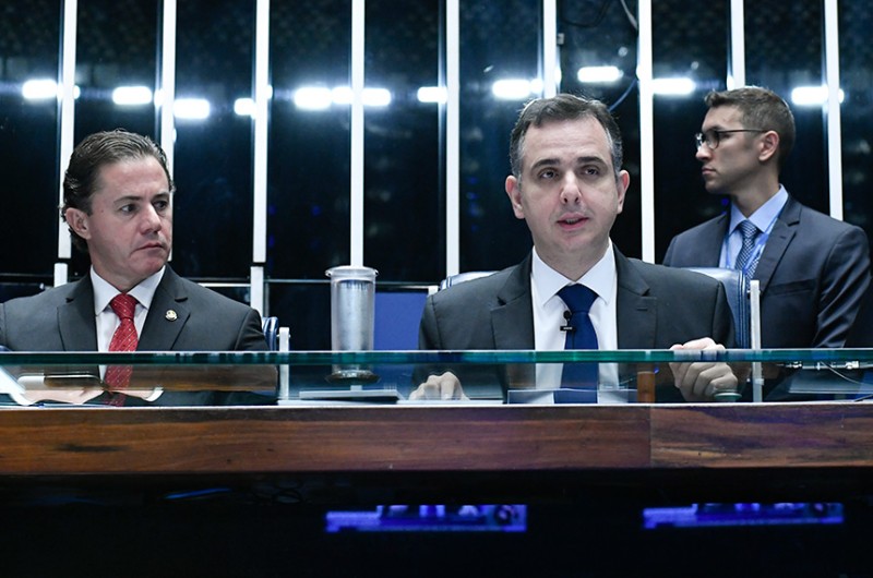 Veneziano Vital do Rêgo e Rodrigo Pacheco continuam, respectivamente, nos cargos de 1º secretário e presidente da Mesa - Geraldo Magela/Agência Senado