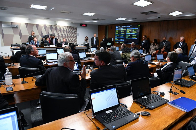 Senadores em reunião da CCJ, em dezembro: comissão é a mais cobiçada da Casa - Roque de Sá/Agência Senado