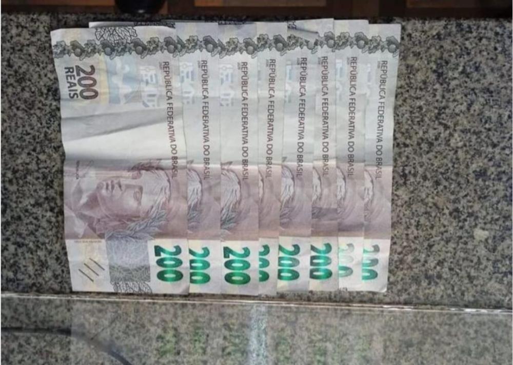 O homem se negou a fazer o teste do etilômetro e, ao fim da abordagem, tentou subornar a guarnição com o valor de R$ 1.600. Crédito: Divulgação