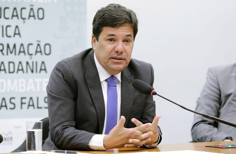 Mendonça Filho: ideia é atenuar efeitos da inflação na carga tributária dos contribuintes - (Foto: Michel Jesus/Câmara dos Deputados)