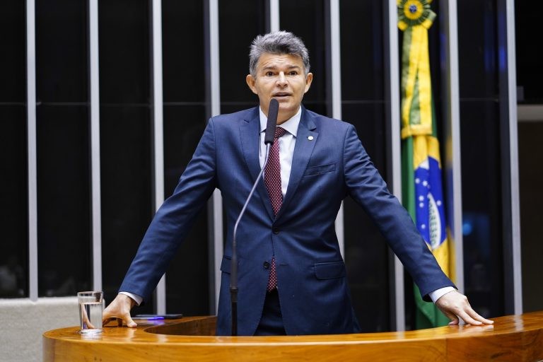 O autor da proposta, deputado José Medeiros - (Foto: Pablo Valadares/Câmara dos Deputados)