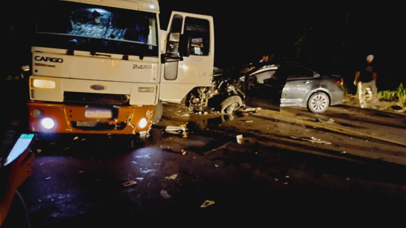 O acidente ocorreu próximo a Curva da Morte, em Farroupilha. Crédito: Ouvinte/Rádio Espaço FM/Reprodução