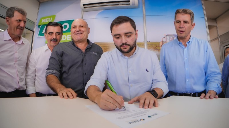 A parceria celebrada entre o banco e a Coasa se destina à implantação de uma unidade de beneficiamento e armazenagem de grãos -Foto: Joel Vargas/Ascom GVG