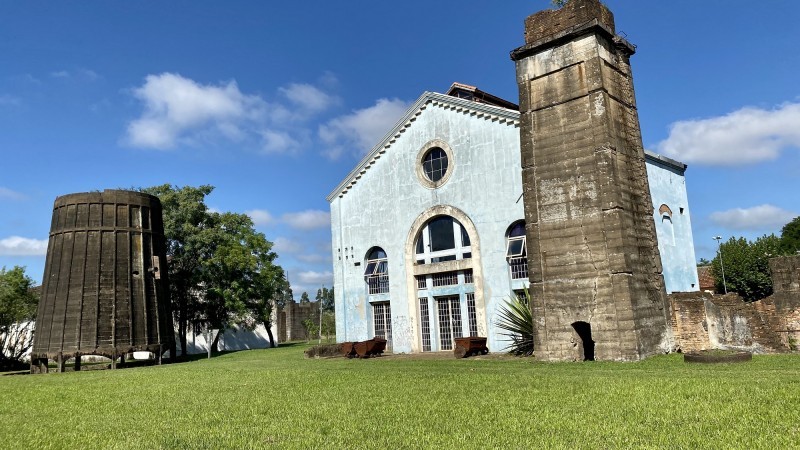 No prédio onde está a exposição do Museu do Carvão, funcionou a primeira usina termelétrica do Brasil -Foto: Rafael Varela/Ascom Sedac