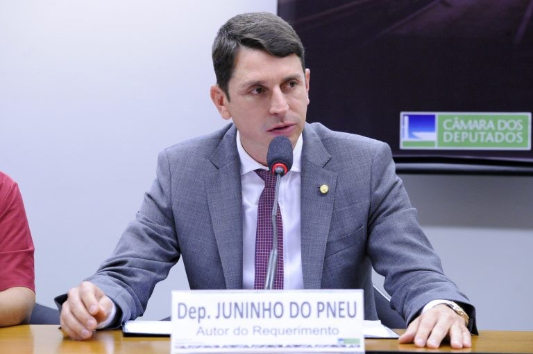Juninho do Pneu: distâncias internas para embarques e desembarques estão maiores - (Foto: Cleia Viana/Câmara dos Deputados)