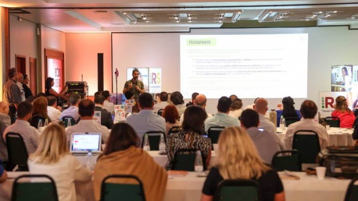 No encontro em Canela, governador conduziu as discussões sobre o planejamento estratégico dos quatros anos do segundo mandato -Foto: Gustavo Mansur / Secom