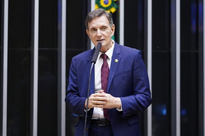 O primeiro signatário da PEC, deputado Marcelo Crivella - (Foto: Pablo Valadares / Câmara dos Deputados)