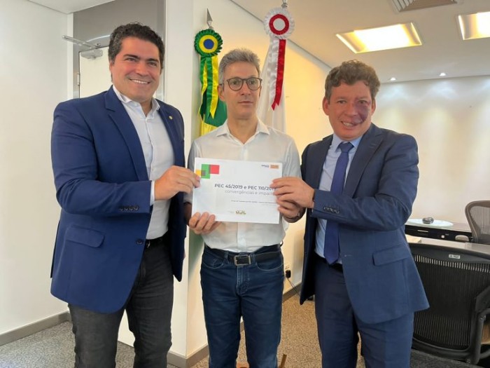 Newton Cardoso Jr (E), Romeu Zema e Reginaldo Lopes - (Foto: Divulgação/Câmara dos Deputados)