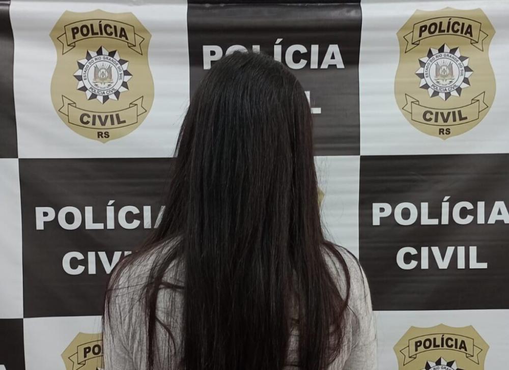 Polícia Civil de Farroupilha prende mulher por suspeita de aplicar