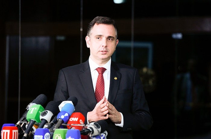 Presidente do Senado reforçou que a Constituição impõe que medidas provisórias passem por comissões mistas - Marcos Oliveira/Agência Senado