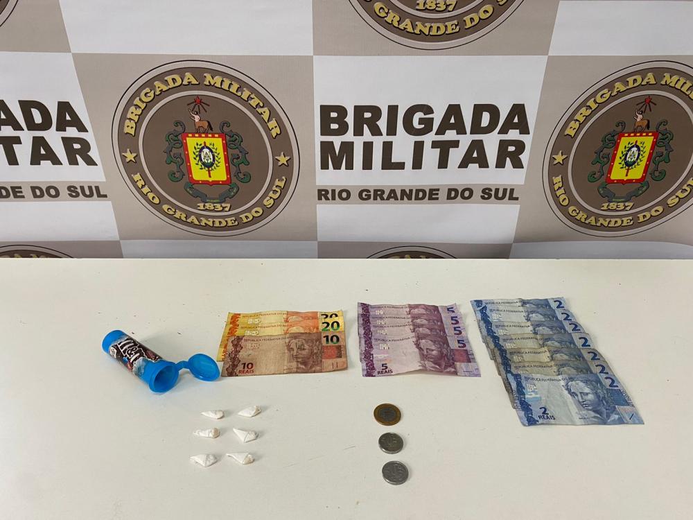 Adolescente é preso por posse de entorpecentes em Farroupilha
