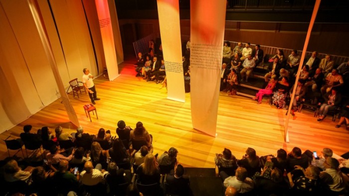 Teatro de Oficina do Multipalco Eva Sopher é inaugurado