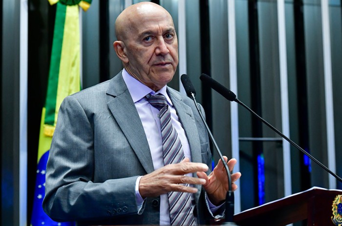 Senador Confúcio Moura foi o relator da matéria, que agora volta à Câmara - Waldemir Barreto/Agência Senado