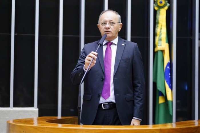 O autor da proposta, deputado Benes Leocádio - (Foto: Pablo Valadares/Câmara dos Deputados)