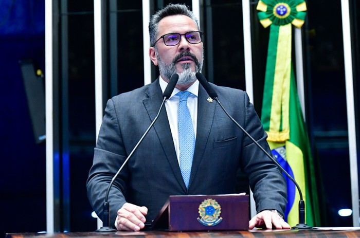 Alan Rick ressaltou que as enchentes no estado afetaram quase 40 mil pessoas, deixando milhares desabrigadas - Waldemir Barreto/Agência Senado