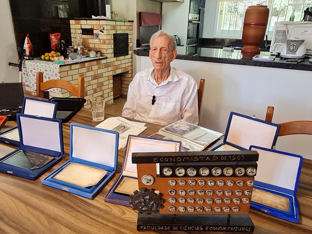 Paixão pela educação: o legado do precursor do ensino superior em Bento Gonçalves