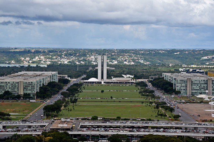 Vista da Esplanada dos Ministérios com o Congresso ao fundo: medida provisória define reestruturação do Executivo - Pillar Pedreira/Agência Senado