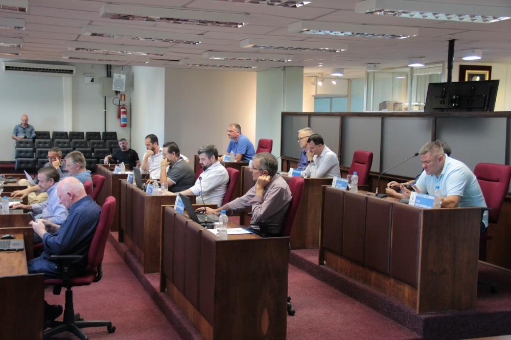 Aprovado projeto que proíbe entrega e inauguração de obras públicas inacabadas em Bento Gonçalves