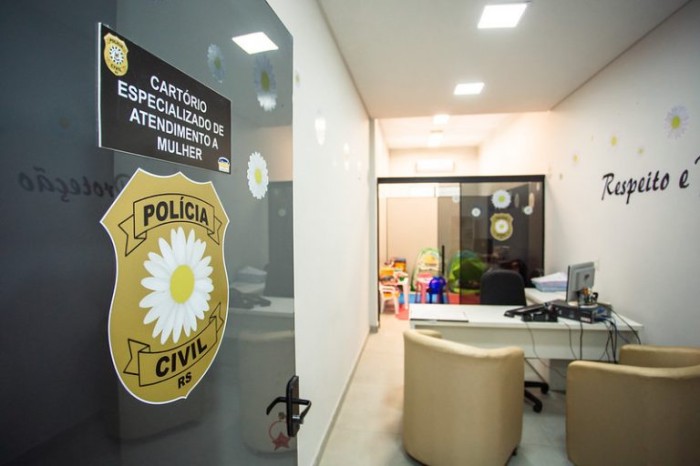 Sala em Capão da Canoa (RS) reservada para atender vítima de violência doméstica - (Foto: Felipe Dalla Valle/ Palácio Piratini)