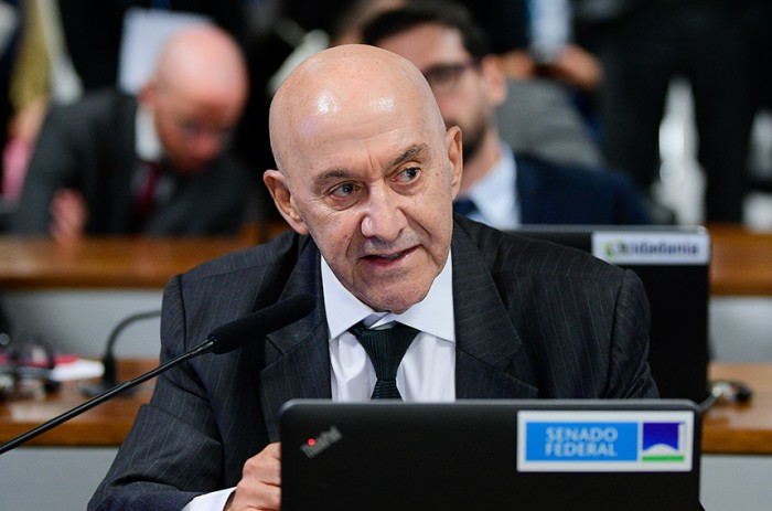 O senador Confúcio Moura foi o relator da matéria, que agora segue para a Câmara dos Deputados - Pedro França/Agência Senado