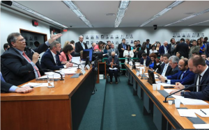 Flávio Dino participa de audiência pública na Comissão de Segurança Pública - (Foto: Lula Marques/Agência Brasil)