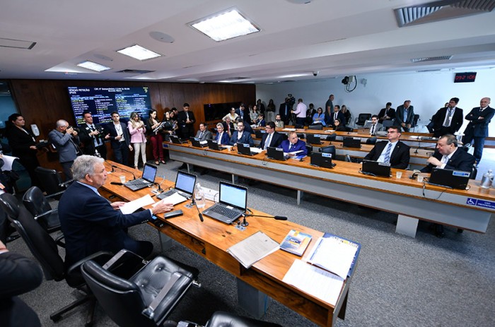 O PL 1.307/2023 agora segue para a análise da Comissão de Constituição e Justiça (CCJ) - Edilson Rodrigues/Agência Senado