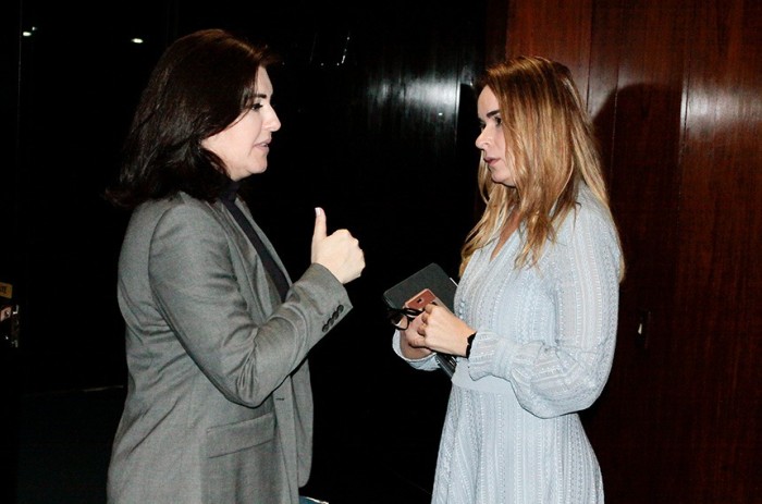Simone Tebet, ministra do Planejamento, e a senadora Daniella Ribeiro, presidente da Comissão de Orçamento, que tem até julho para examinar a LDO - Roberto Castello/gab ministra Simone Tebet