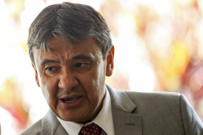 Governo quer ampliar capacitação de beneficiários de programas sociais