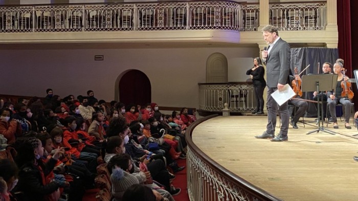 Orquestra Theatro São Pedro abre inscrições para Concertos Didáticos