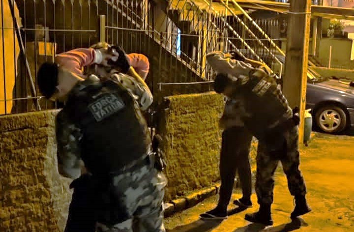 Nova operação da BM em Bento termina com um preso com carro roubado