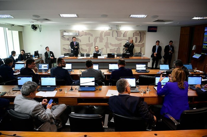 Reunião da CSP nesta terça: senadores decidiram fazer audiência pública sobre o projeto - Foto: Pedro França/Agência Senado