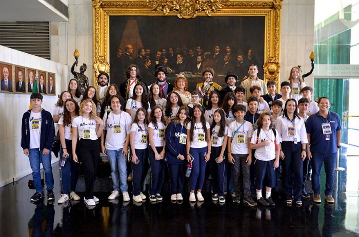 Alunos de escolas de Brasília foram convidados para a reconstituição cênica dos 200 anos da Constituinte de 1823