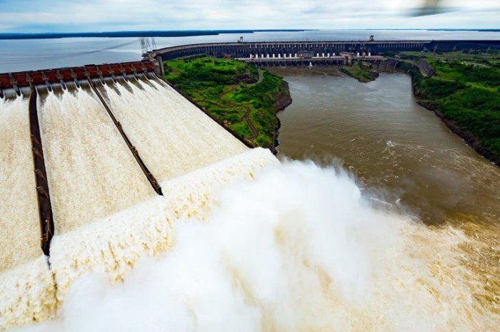 Hidrogênio sustentável é obtido a partir de fontes renováveis de energia, como hidrelétrica - (Foto: Alexandre Marchetti/Itaipu)