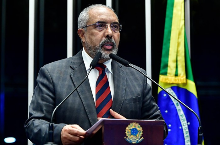 Para Paulo Paim, projeto já aprovado na Câmara deve passar também no Senado - Foto: Waldemir Barreto/Agência Senado