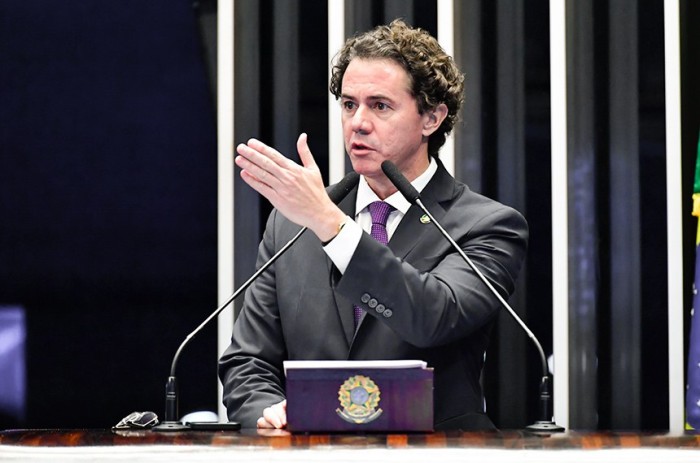 Para Veneziano, gestão de Jean Paul Prates já mostra mais de 50 ações importantes para a empresa - Foto: Waldemir Barreto/Agência Senado