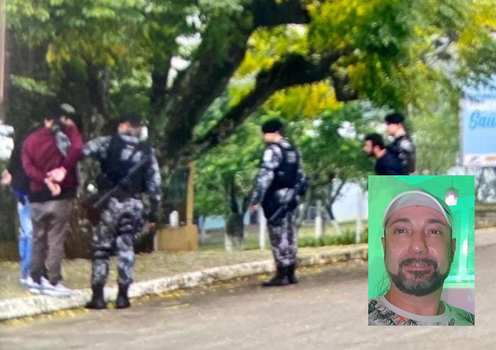 Os policiais ingressaram na residência com autorização judicial, localizando os autores do homicídio, um revólver calibre .38, 7 munições intactas e 5 deflagradas, compatíveis com as localizadas na cena do crime.