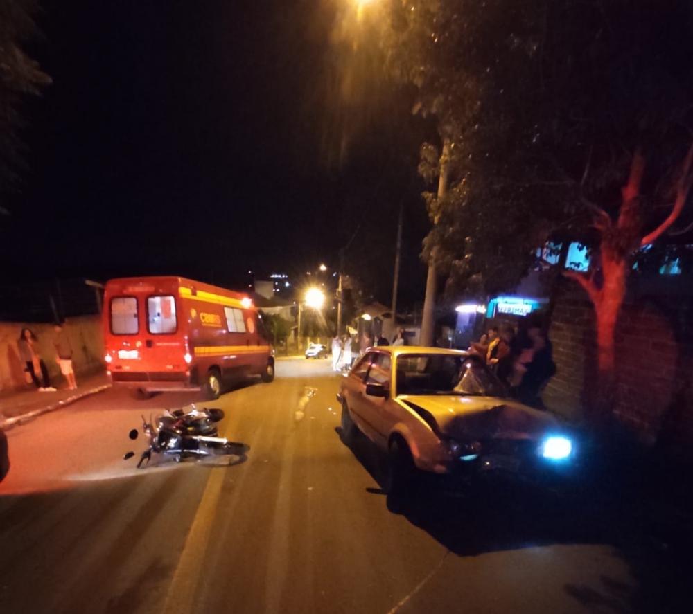Acidente de trânsito deixa três mulheres feridas no bairro São Roque