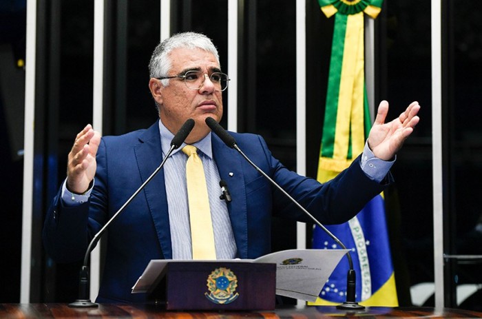 Para senador, país vive crise ética, com pessoas sendo perseguidas e impedidas de expressar opiniões e ideias - Foto: Jefferson Rudy/Agência Senado