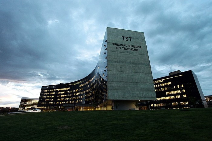 Tribunal Superior do Trabalho está sem concurso público desde 2007, disse Vardelan Cardoso, relator da proposta