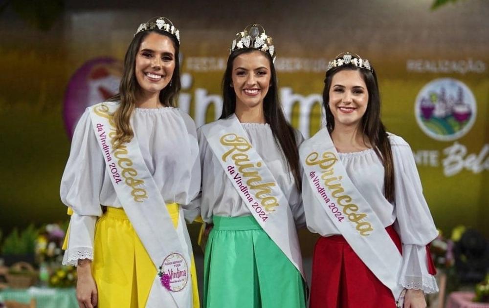 Eleitas a rainha e princesas da Festa da Vindima de Monte Belo do Sul