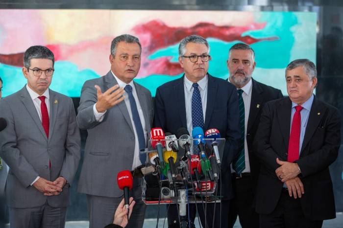 Governo tentará reverter mudanças em MP de estrutura ministerial